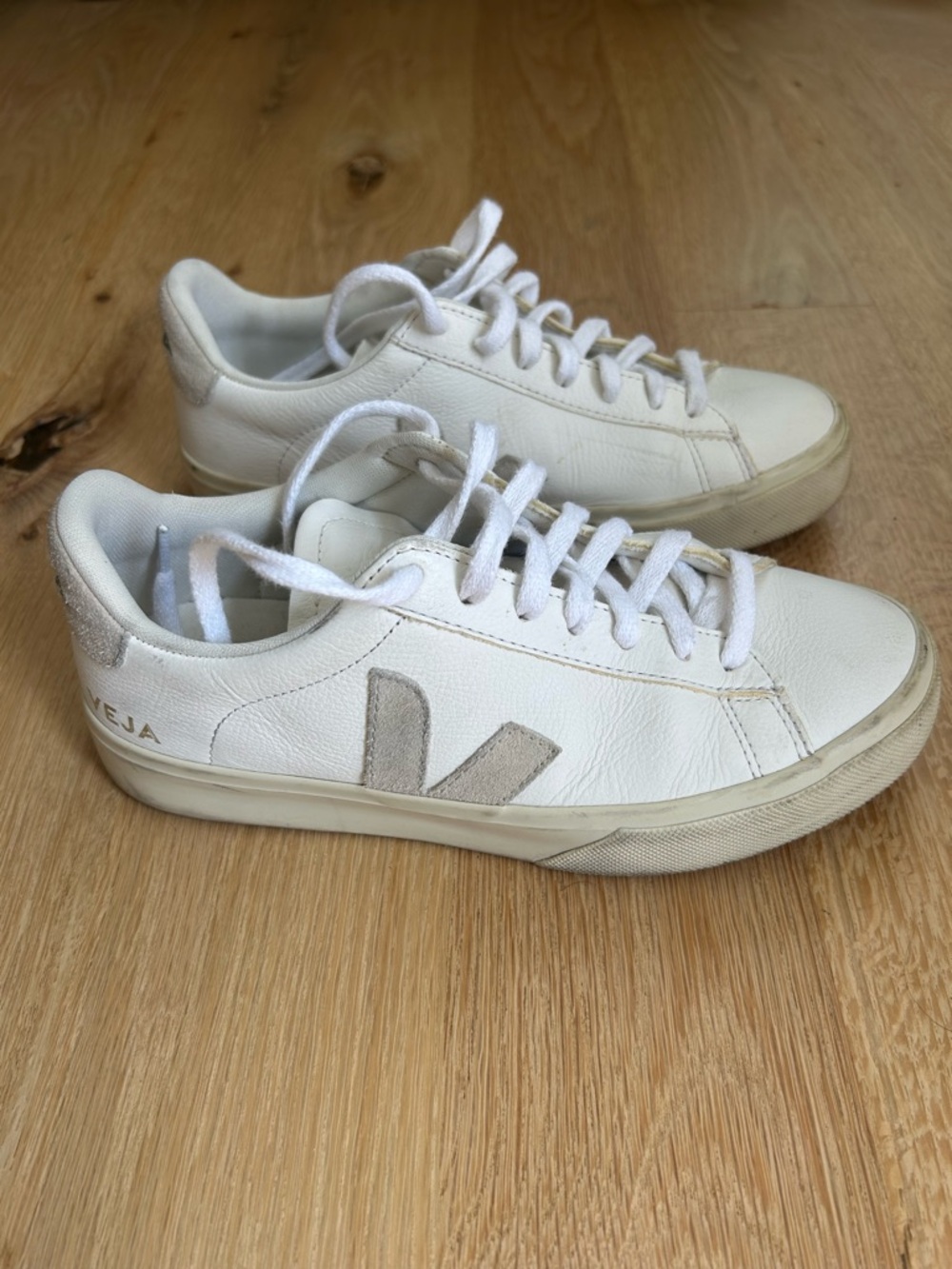 Veja Esplar White Leather Low-Top Sneakers with Light Gray Suede V